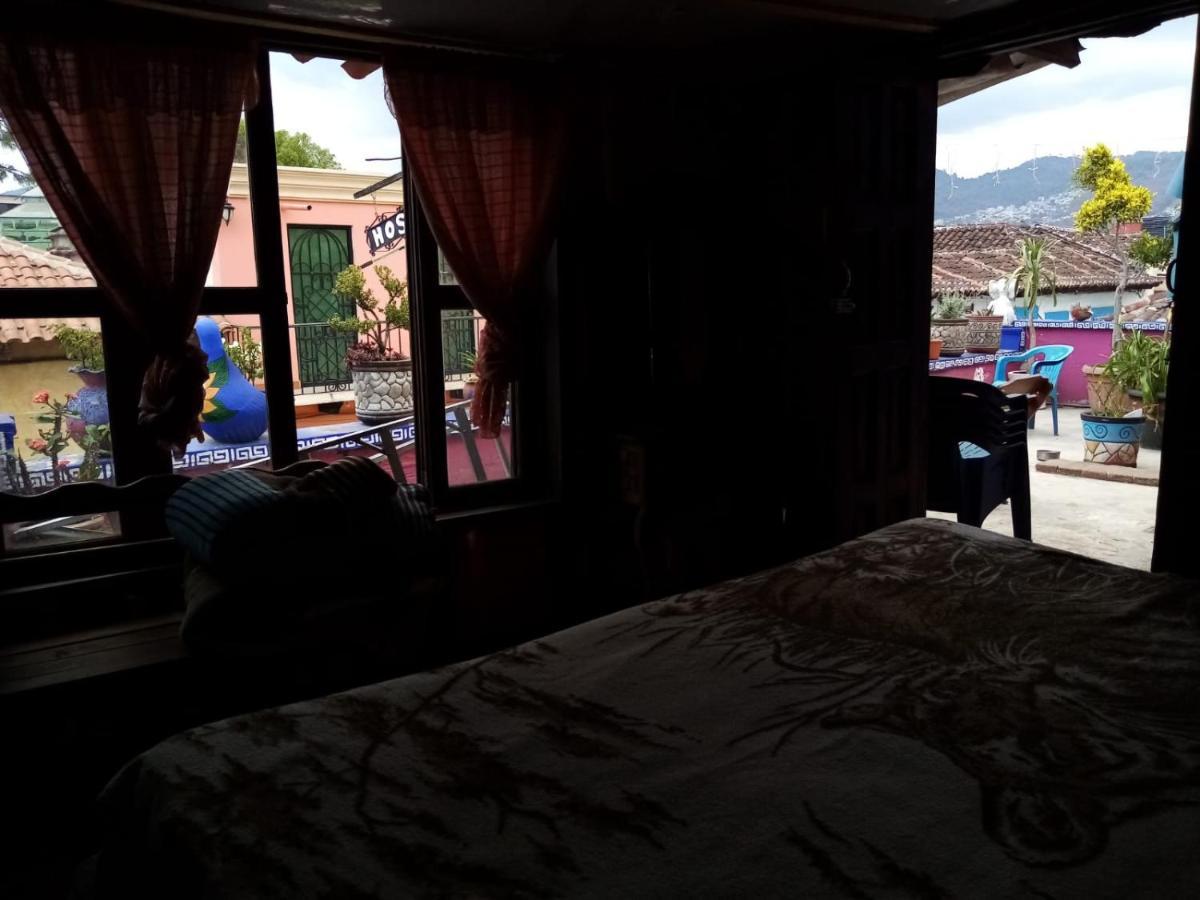 Casa Lothuz Spacio Cultural Y Disidente San Cristóbal de Las Casas 外观 照片