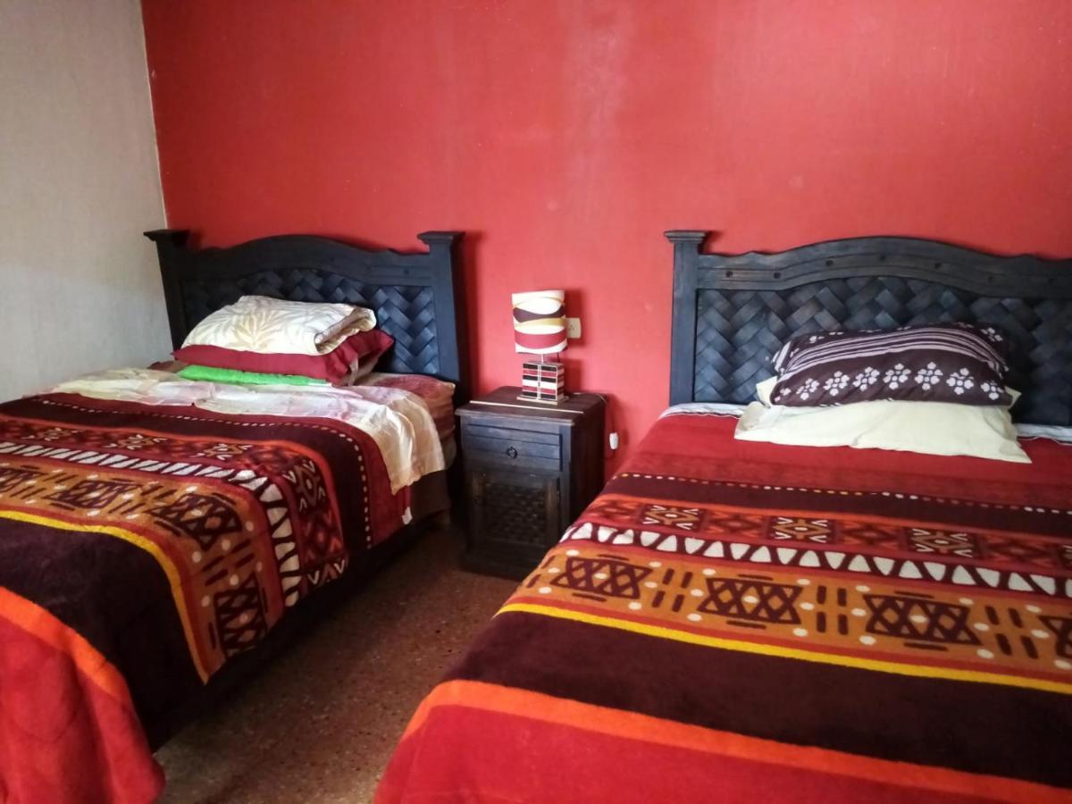 Casa Lothuz Spacio Cultural Y Disidente San Cristóbal de Las Casas 外观 照片