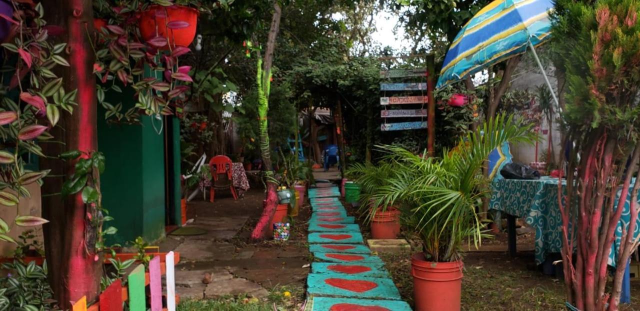Casa Lothuz Spacio Cultural Y Disidente San Cristóbal de Las Casas 外观 照片