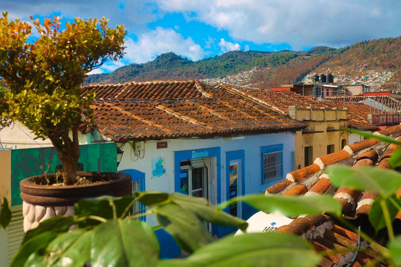 Casa Lothuz Spacio Cultural Y Disidente San Cristóbal de Las Casas 外观 照片